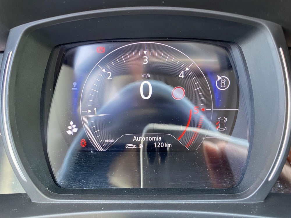 Renault Kadjar usata a Milano (15)