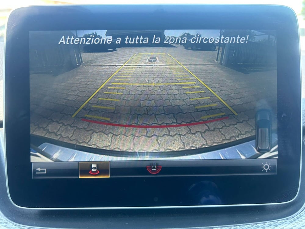 Mercedes-Benz Classe B usata a Milano (17)