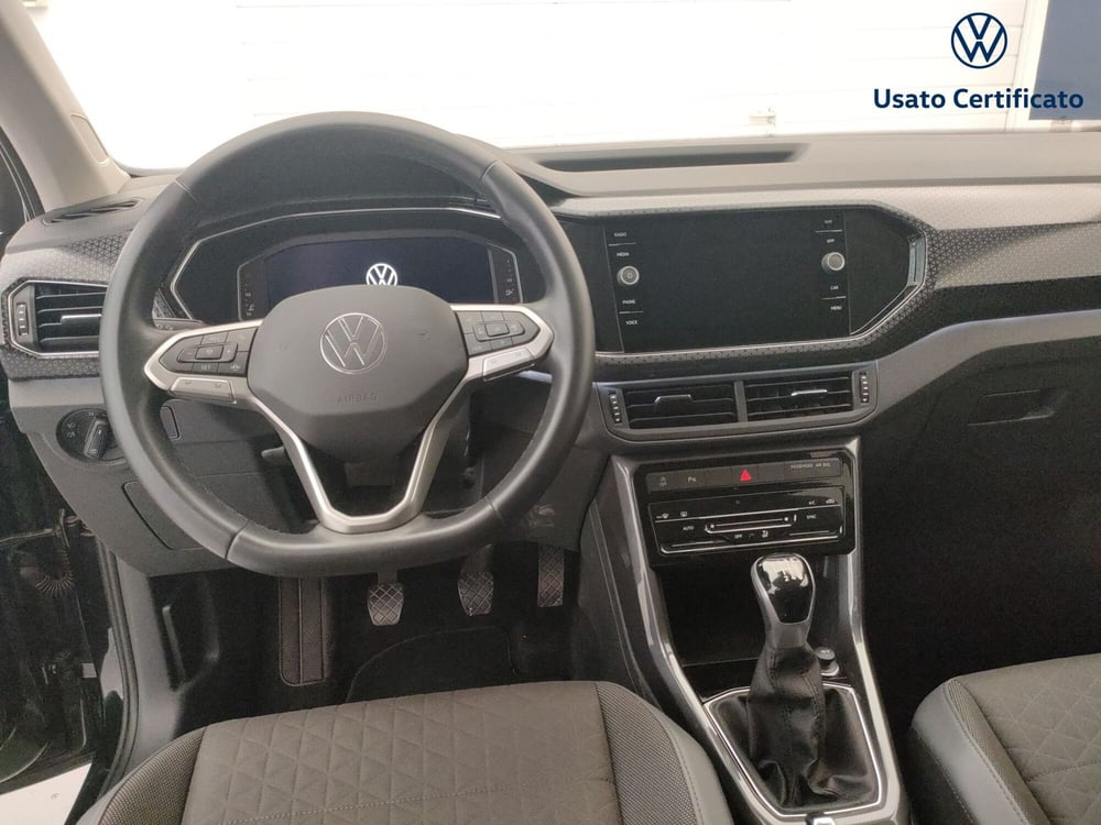 Volkswagen T-Cross usata a Varese (12)