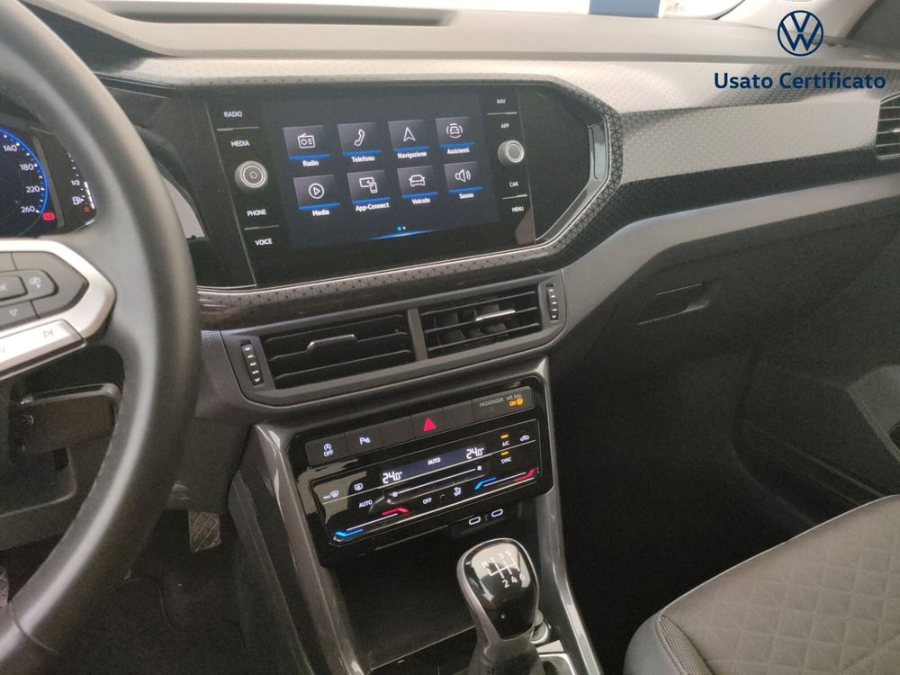 Volkswagen T-Cross usata a Varese (14)