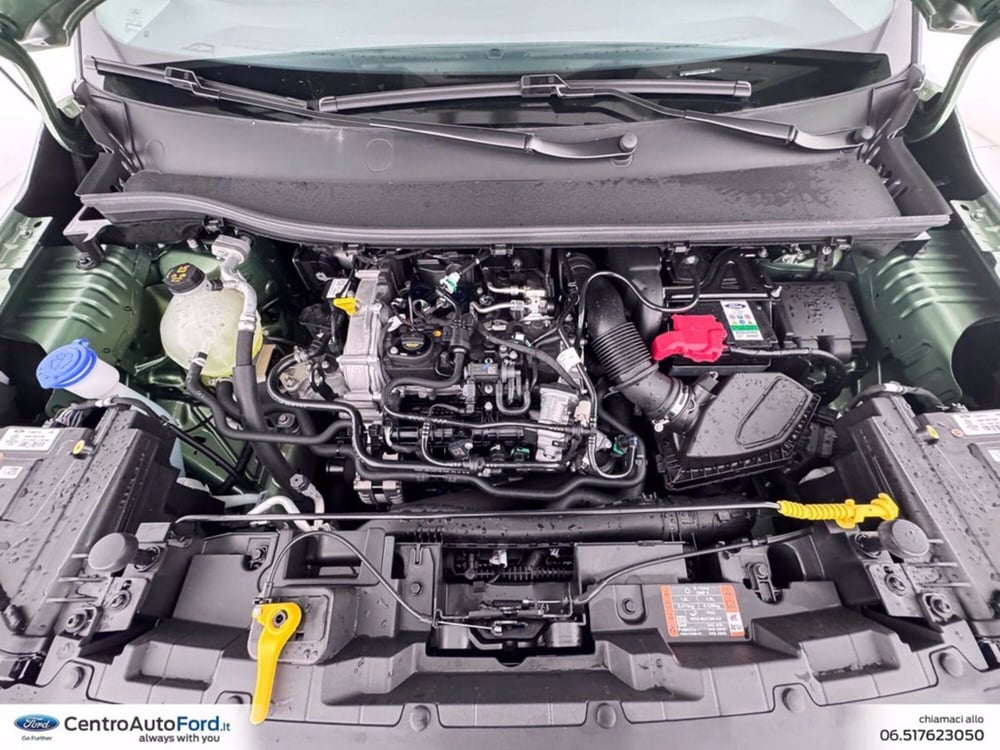 Ford Tourneo Courier usata a Roma (12)