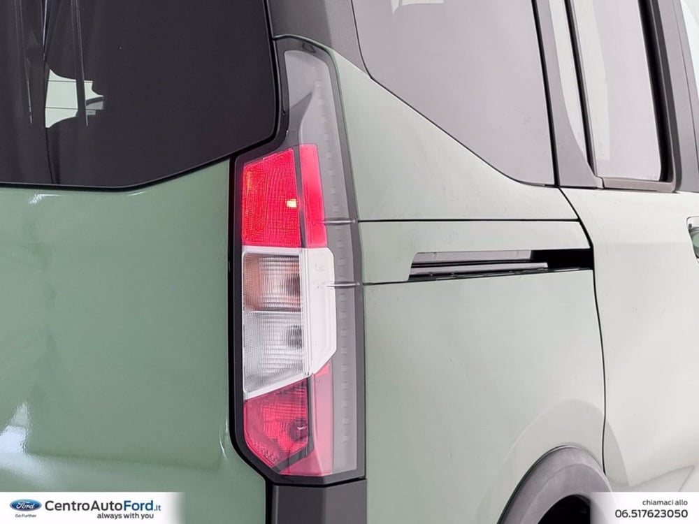 Ford Tourneo Courier usata a Roma (16)