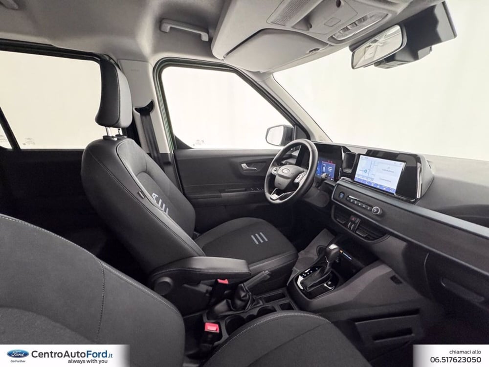 Ford Tourneo Courier usata a Roma (6)
