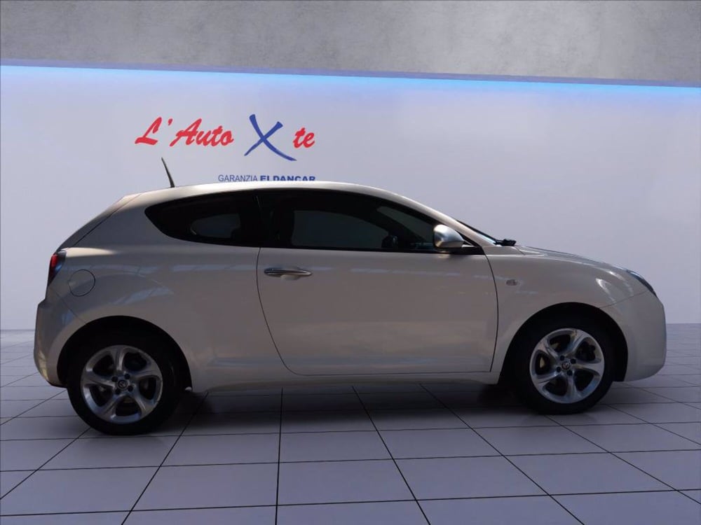 Alfa Romeo MiTo usata a Milano (6)