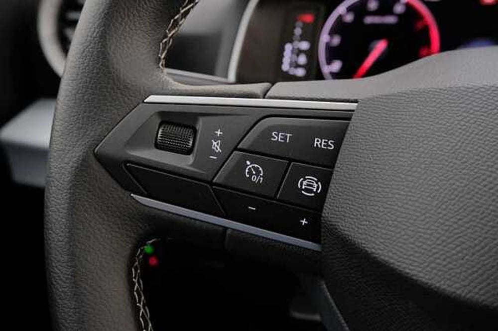 SEAT Arona nuova a Varese (12)