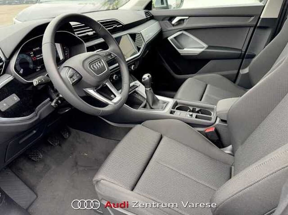 Audi Q3 Sportback nuova a Varese (2)