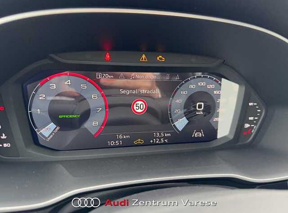 Audi Q3 Sportback nuova a Varese (4)
