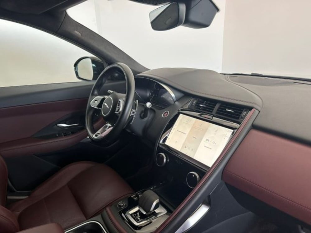 Jaguar E-Pace usata a Modena (10)