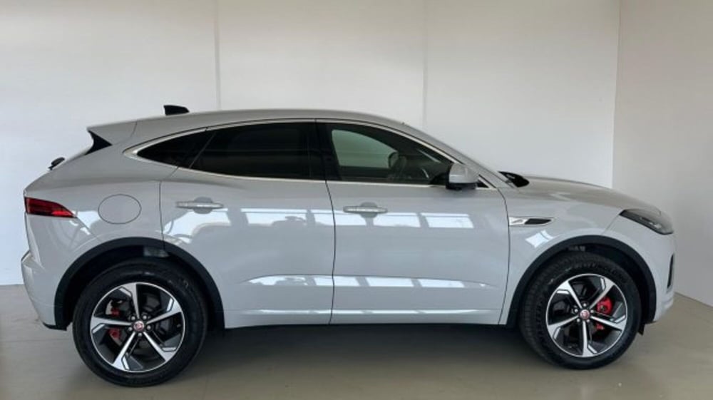 Jaguar E-Pace usata a Modena (6)
