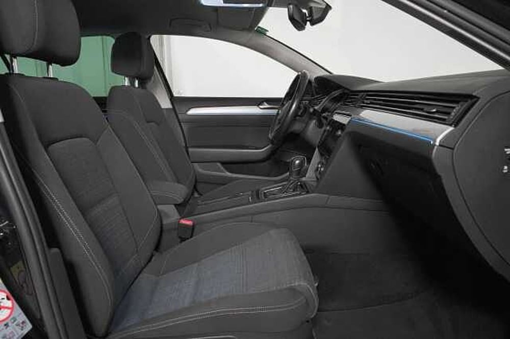 Volkswagen Passat Variant usata a Como (12)