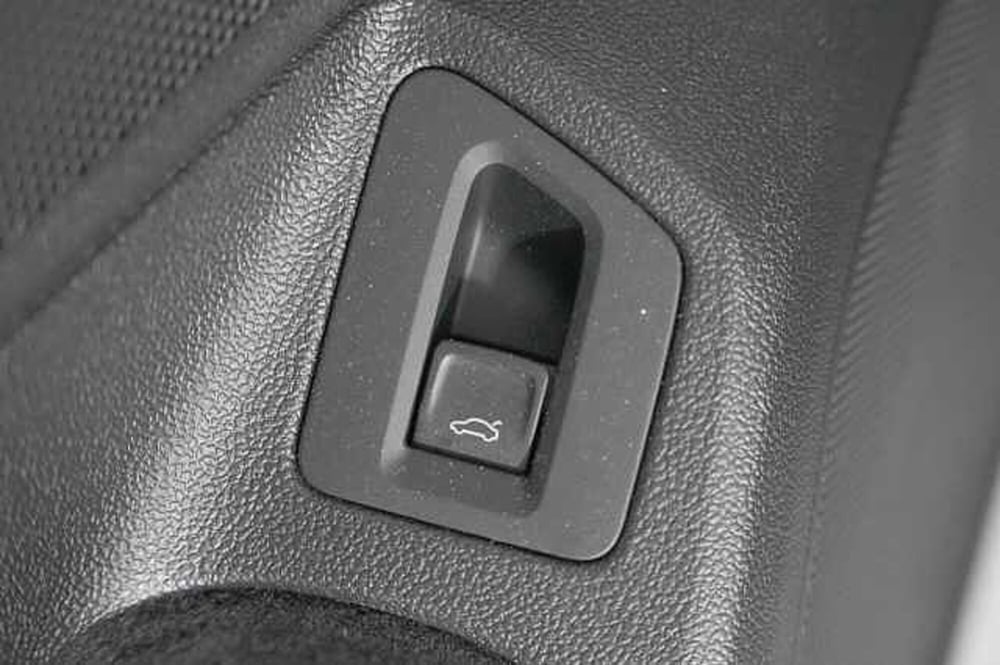 Volkswagen Passat Variant usata a Como (15)