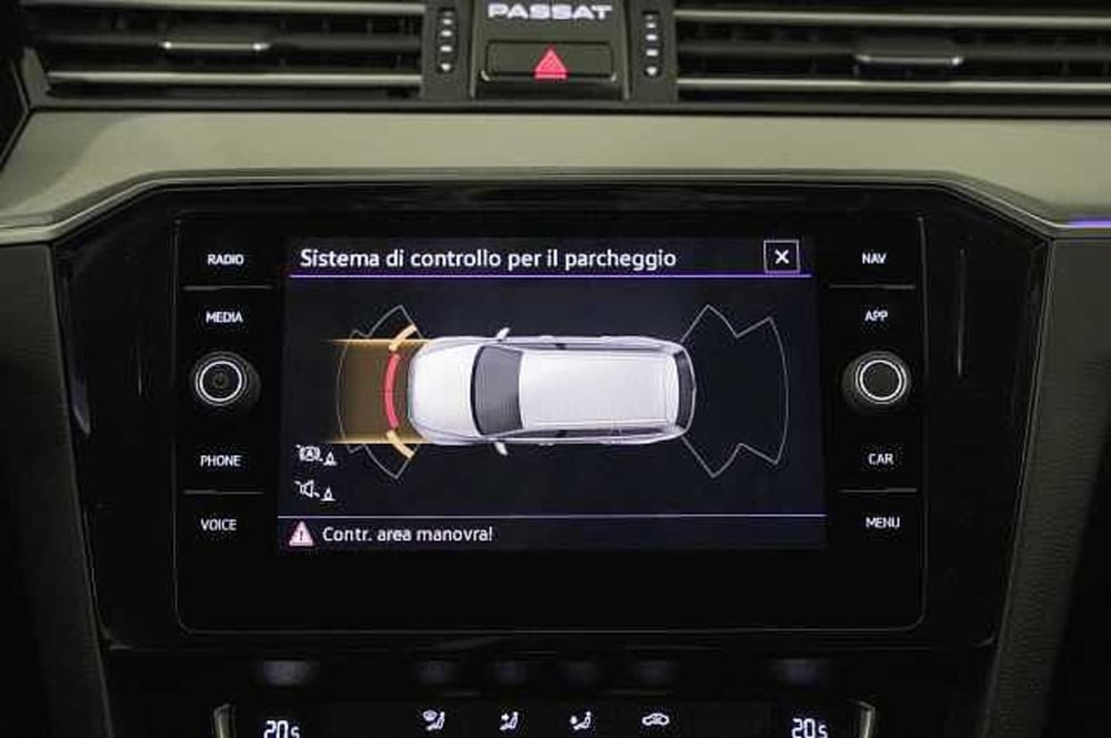 Volkswagen Passat Variant usata a Como (18)