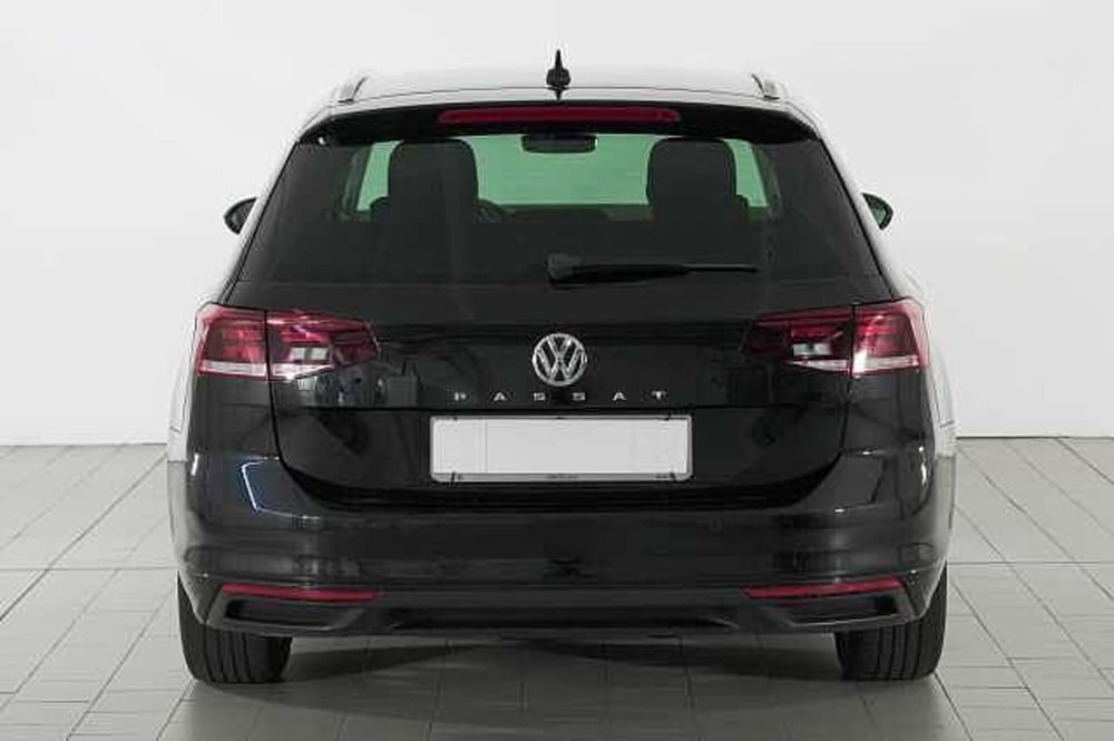 Volkswagen Passat Variant usata a Como (2)