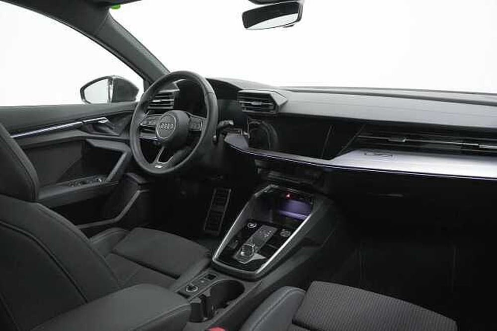 Audi A3 Sportback usata a Como (7)