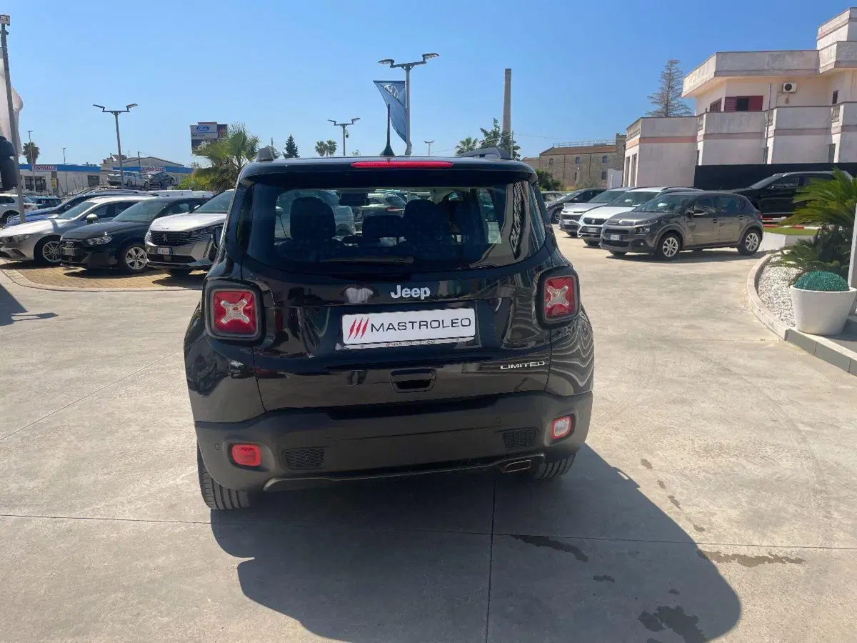 Jeep Renegade usata a Lecce (12)