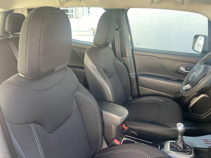 Jeep Renegade usata a Lecce (18)