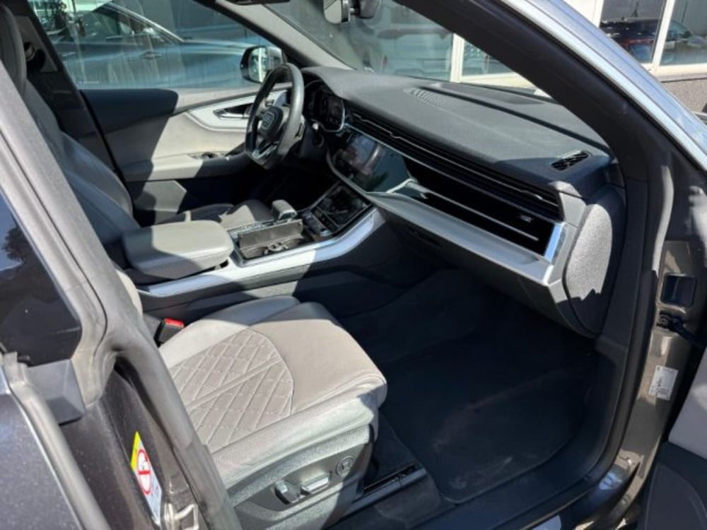 Audi Q8 usata a Bologna (14)