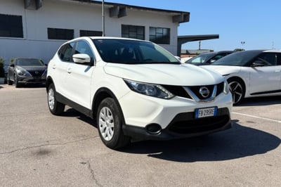 Nissan Qashqai 1.5 dCi Acenta del 2016 usata a Fondi