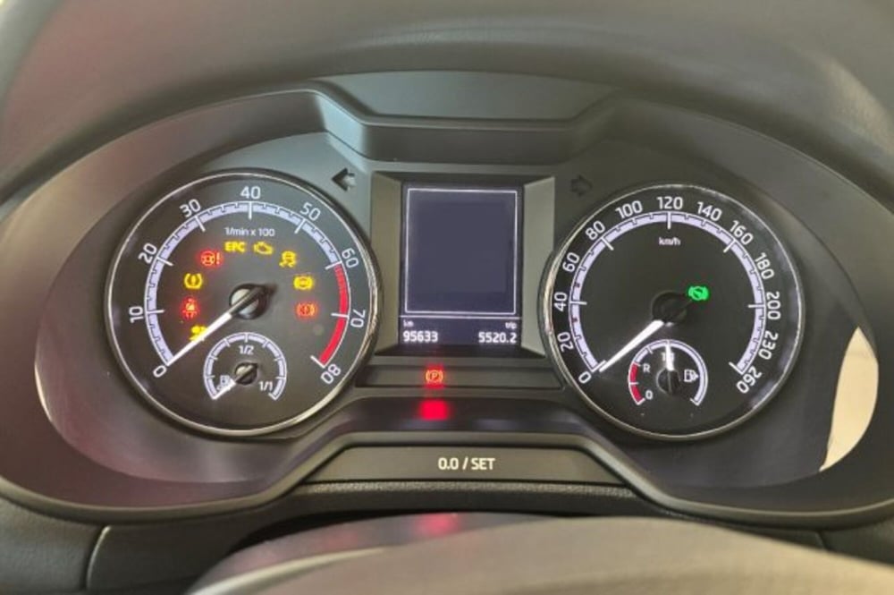 Skoda Octavia Station Wagon usata a Latina (13)