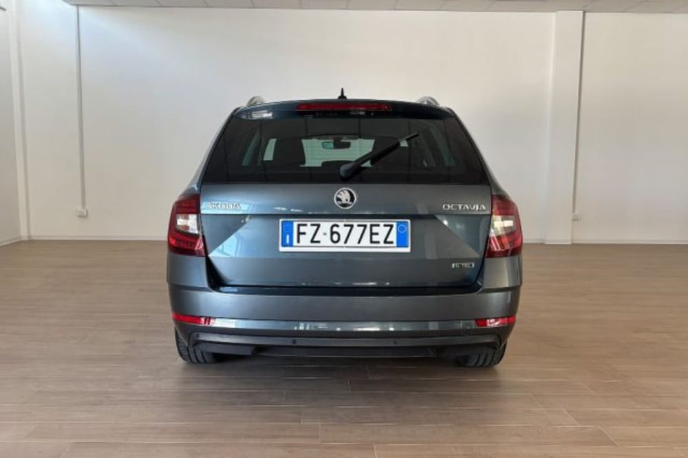 Skoda Octavia Station Wagon usata a Latina (6)
