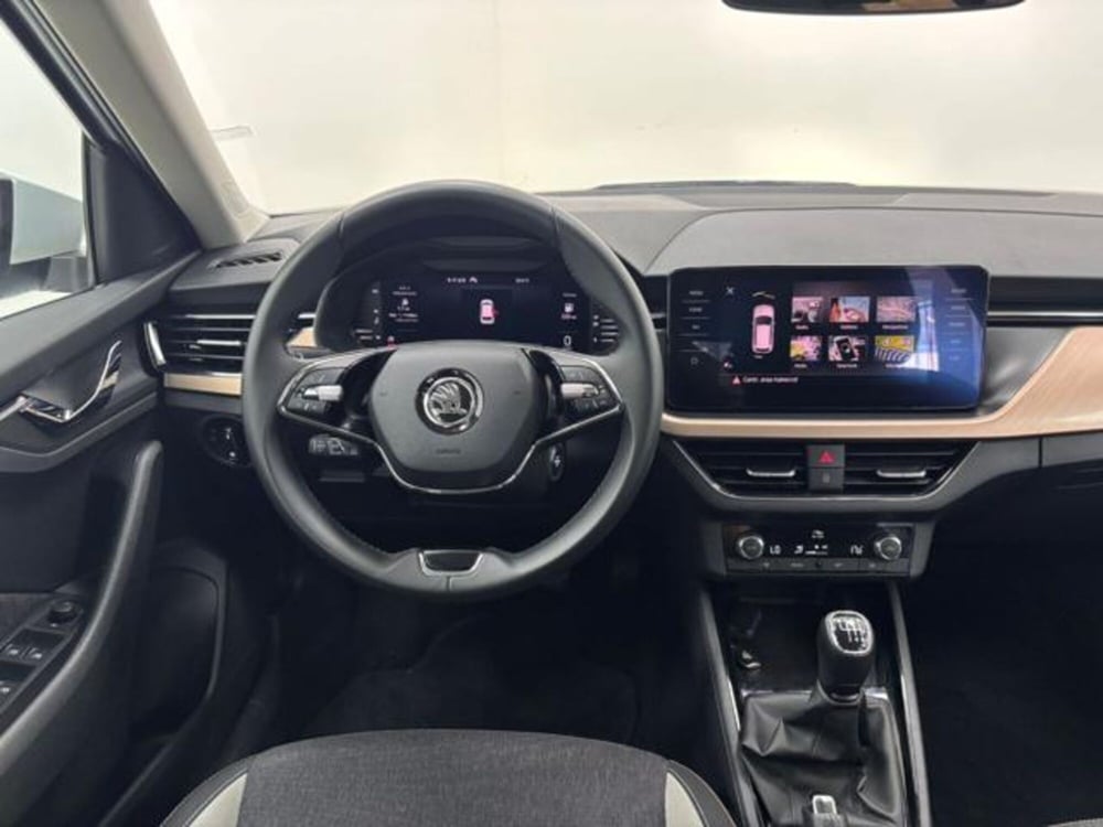 Skoda Kamiq usata a Como (10)
