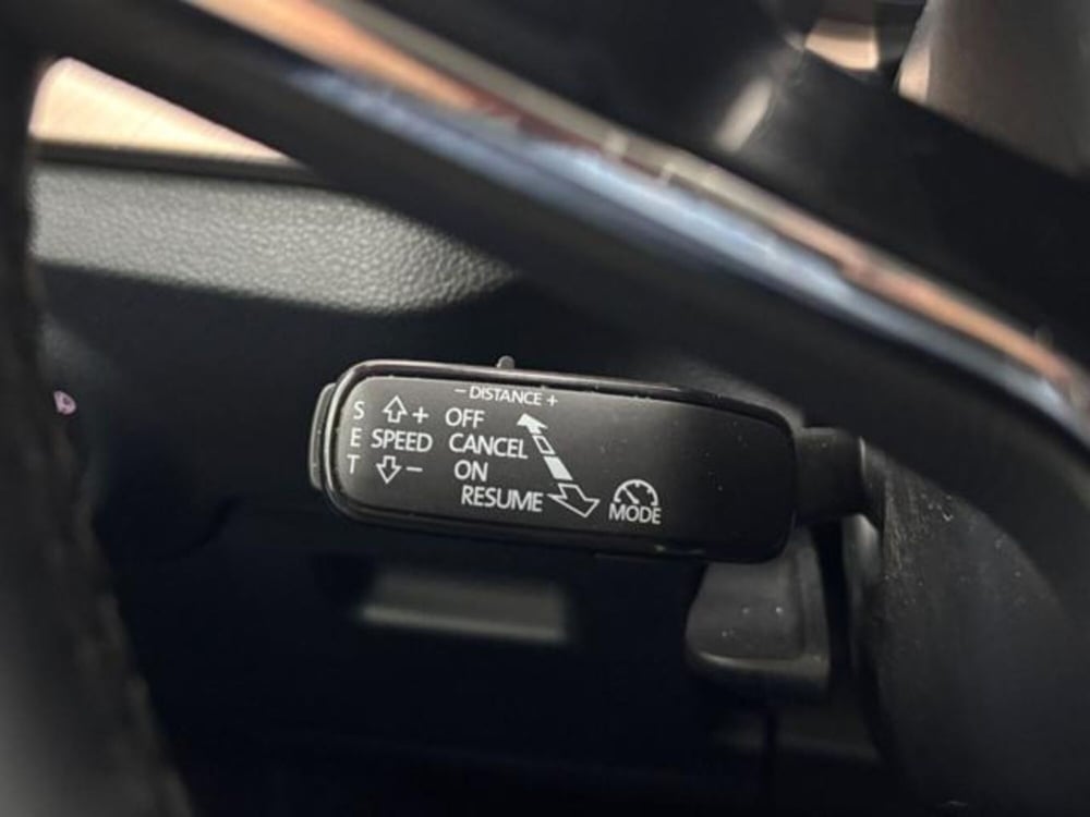Skoda Kamiq usata a Como (11)