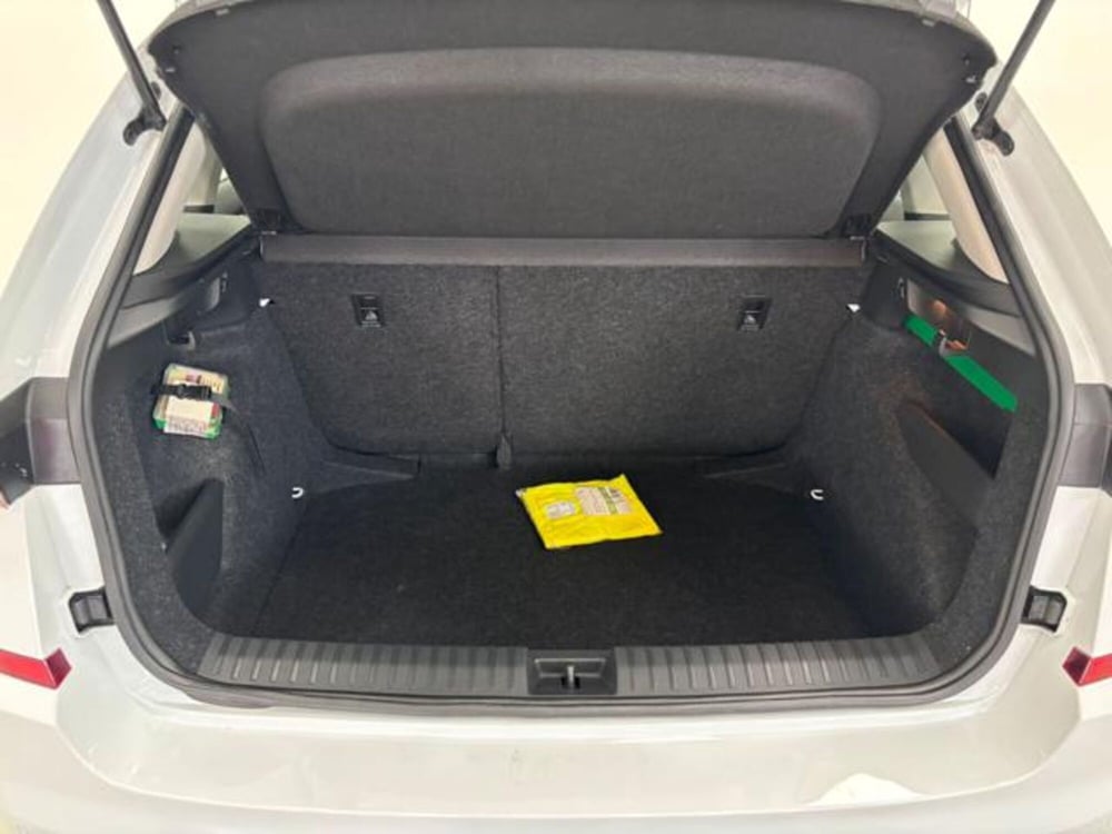 Skoda Kamiq usata a Como (19)