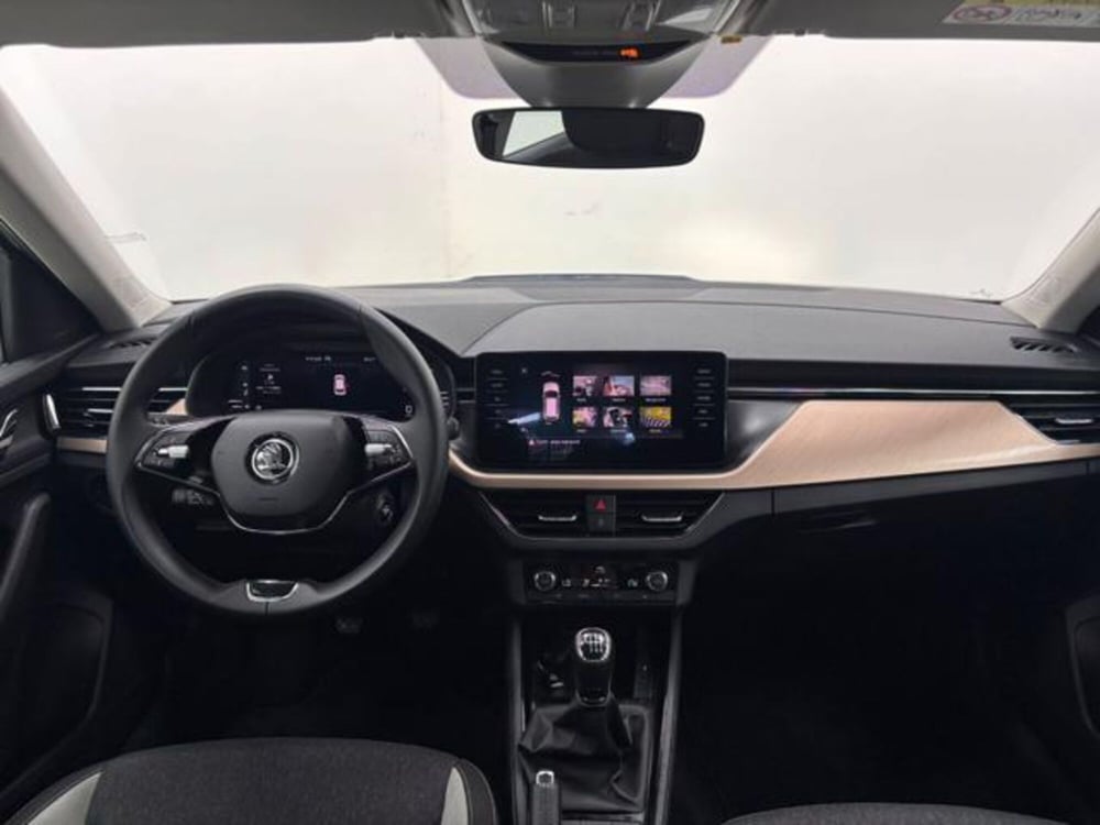 Skoda Kamiq usata a Como (4)