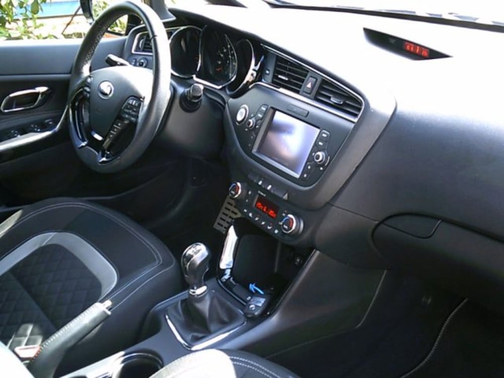 Kia cee'd usata a Novara (6)