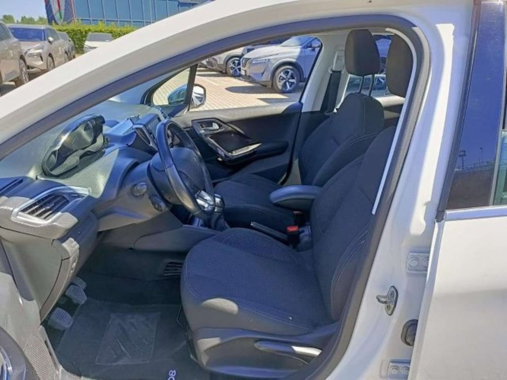 Peugeot 208 usata a Firenze (15)