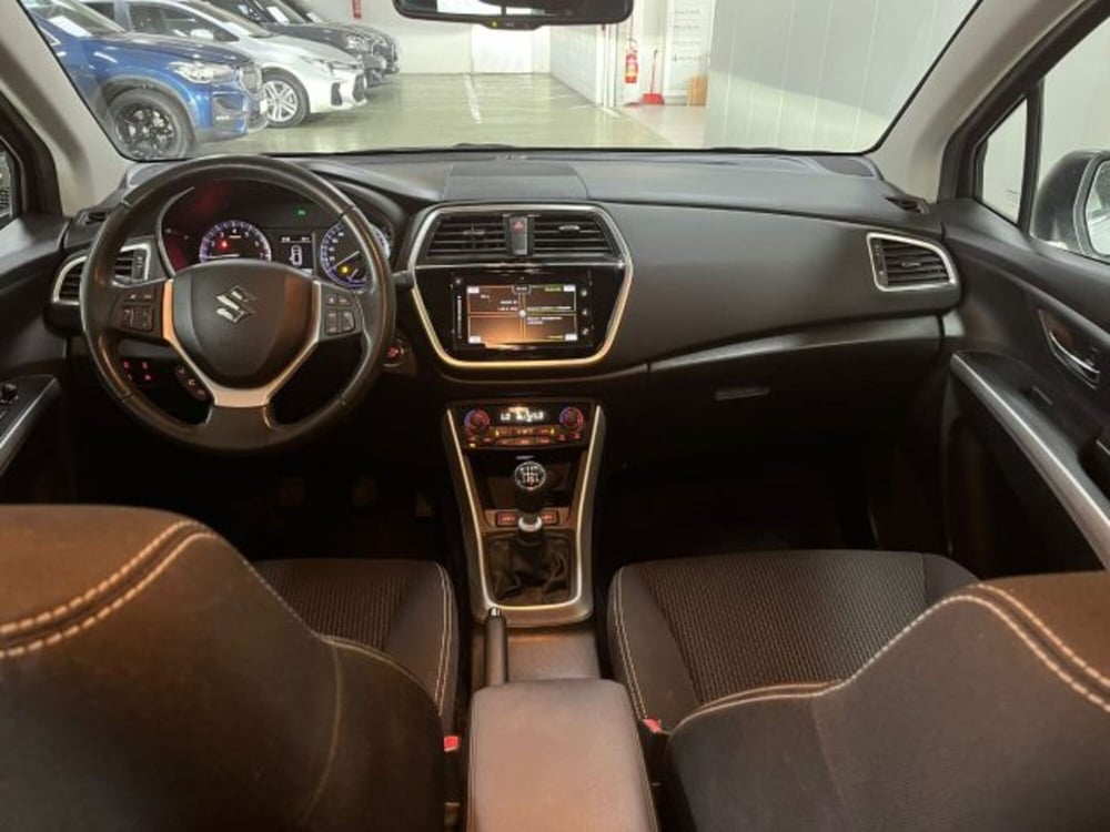 Suzuki S-Cross usata a Torino (11)