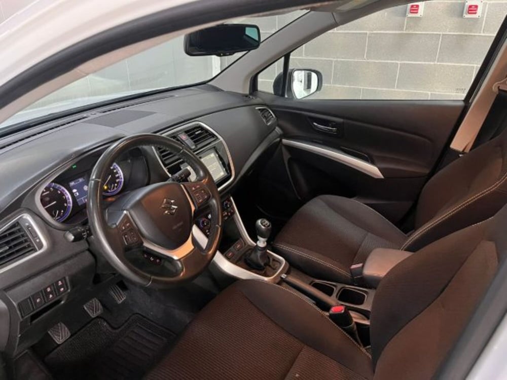 Suzuki S-Cross usata a Torino (9)