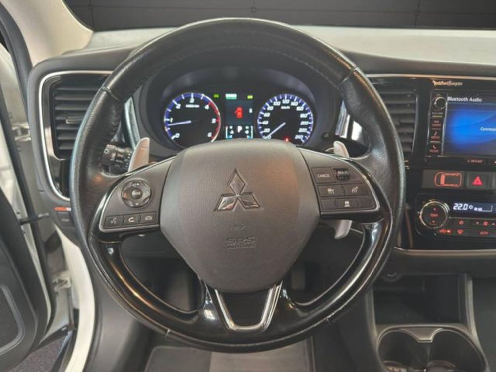 Mitsubishi Outlander usata a Milano (10)
