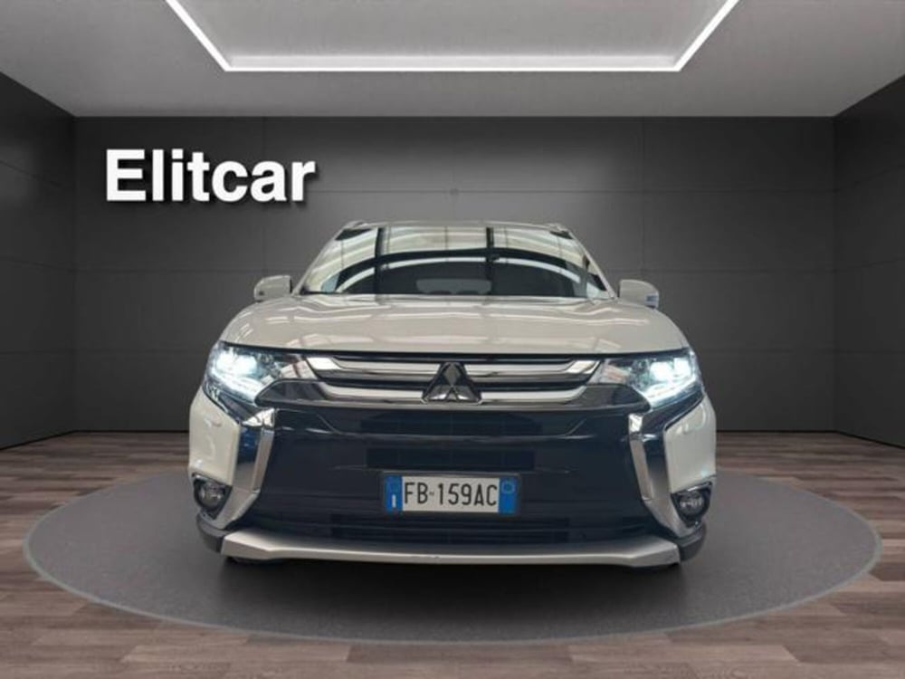 Mitsubishi Outlander usata a Milano (2)