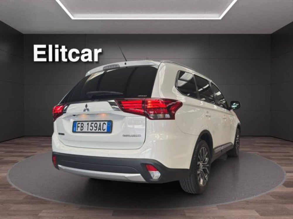 Mitsubishi Outlander usata a Milano (4)