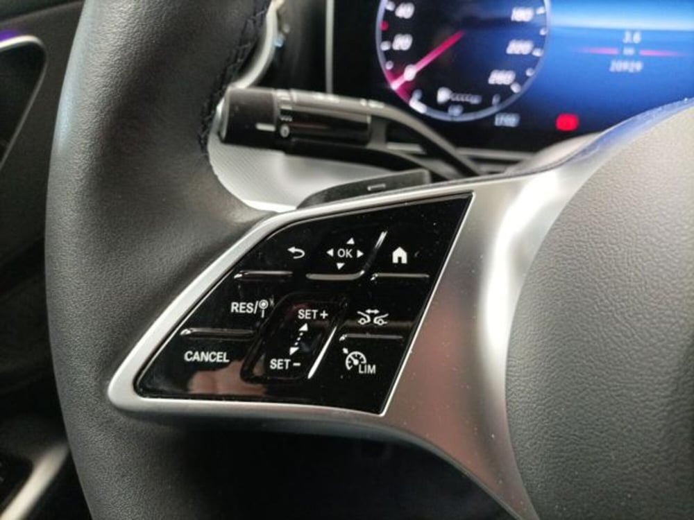 Mercedes-Benz Classe C usata a Milano (14)