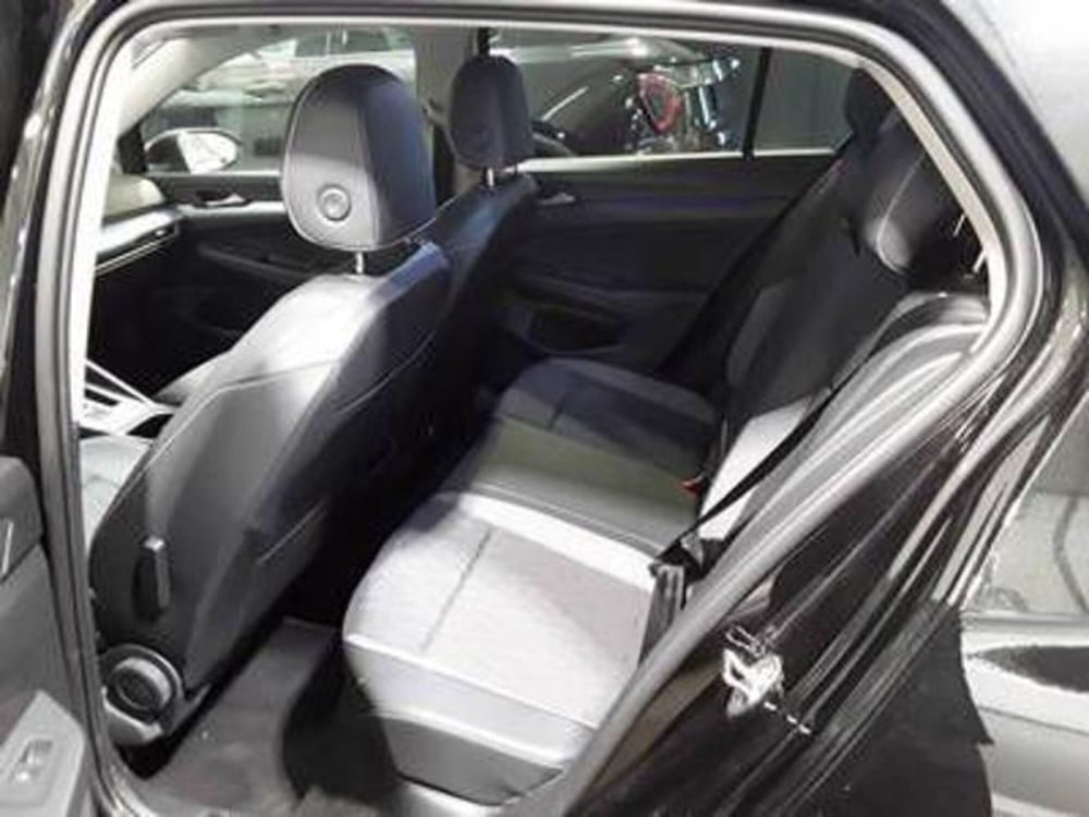 Volkswagen Golf usata a Milano (8)