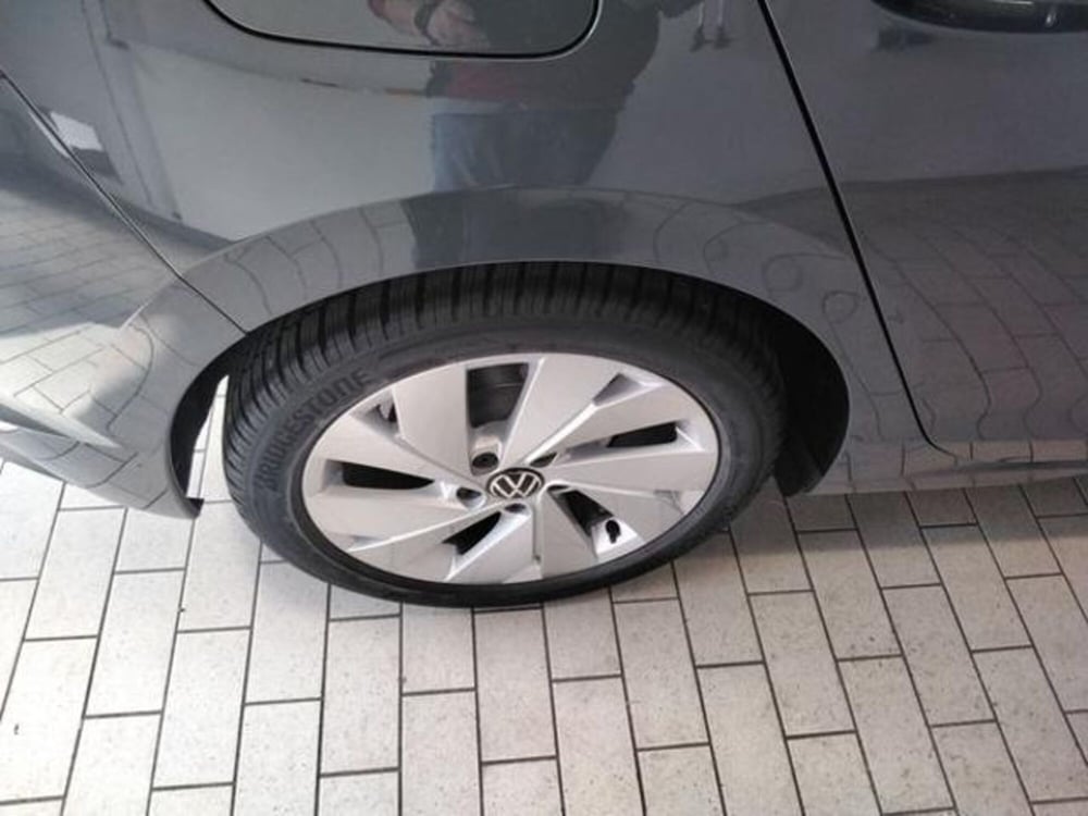 Volkswagen Golf Variant usata a Milano (9)