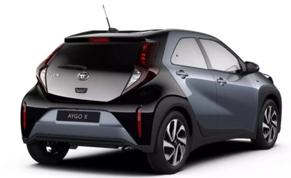 Toyota Aygo X nuova a Roma (2)