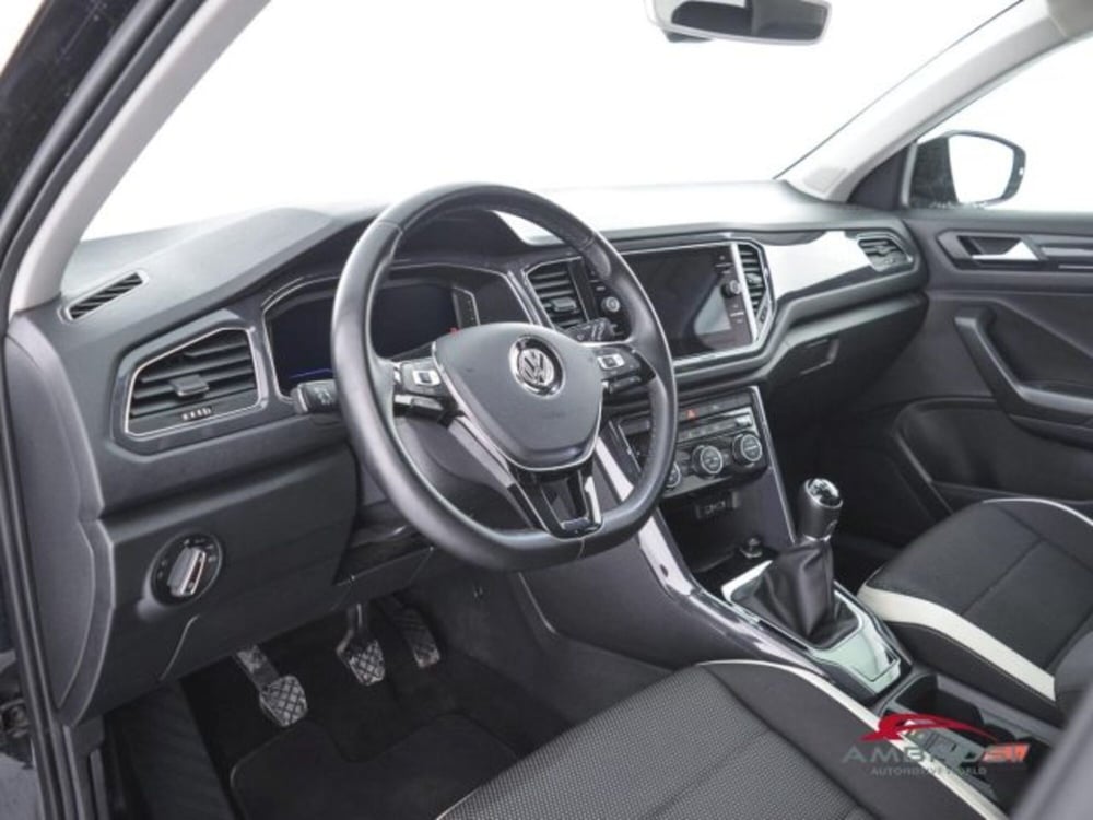 Volkswagen T-Roc usata a Perugia (8)