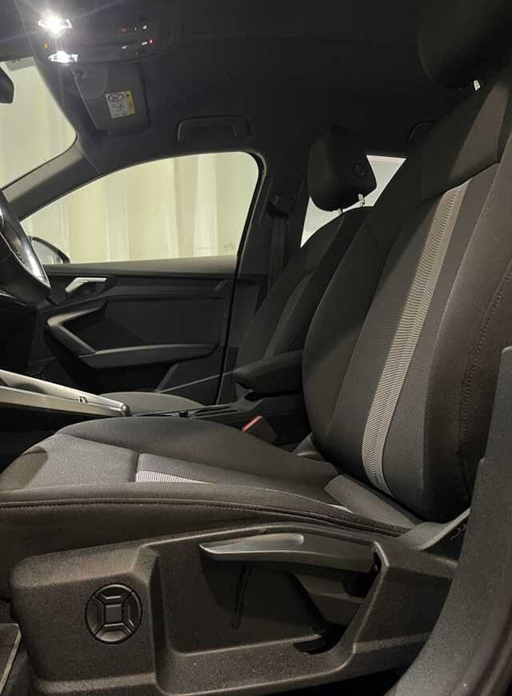 Audi A3 Sportback usata a Genova (10)