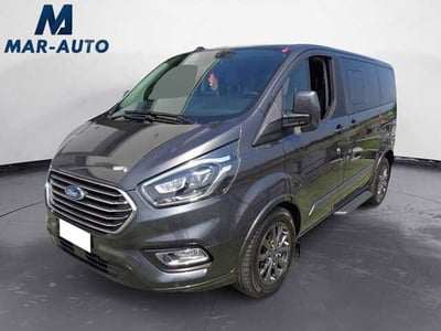 Ford Tourneo Custom 320 2.0 EcoBlue 170CV aut. PC Titanium del 2022 usata a Castelfranco Veneto