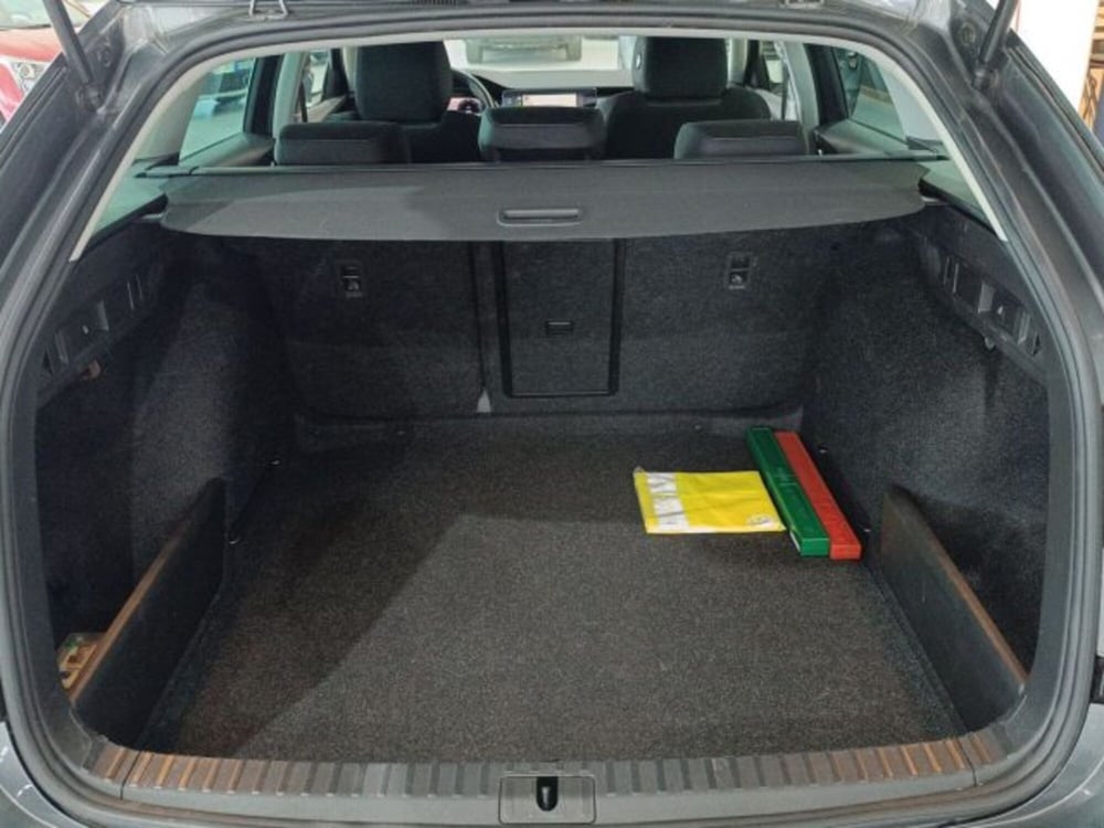 Skoda Octavia Station Wagon usata a Catania (12)