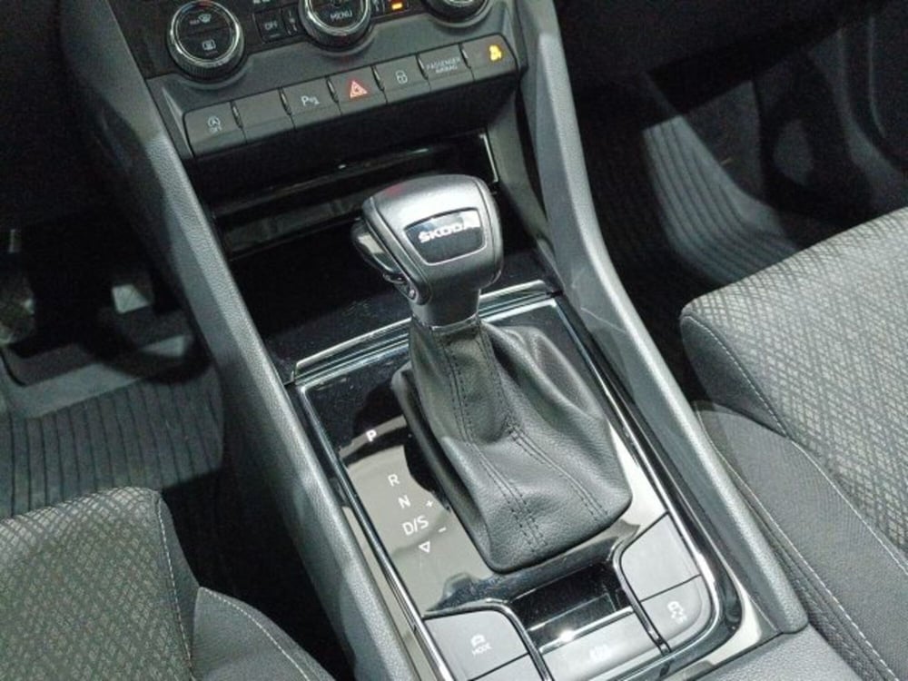 Skoda Karoq usata a Catania (8)