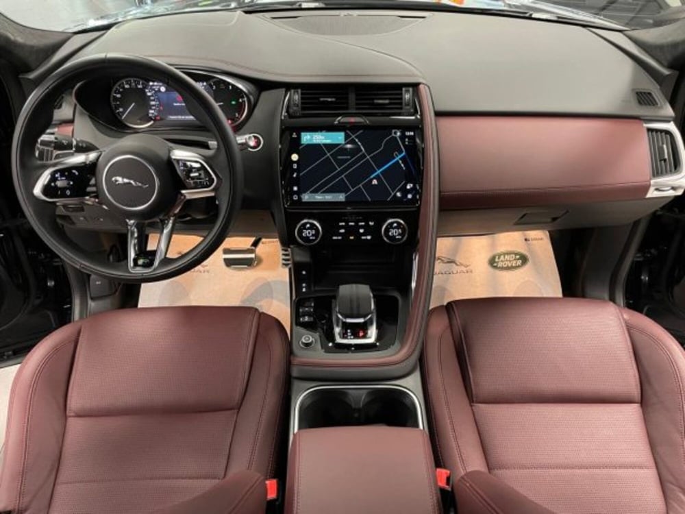 Jaguar E-Pace usata a Cuneo (9)
