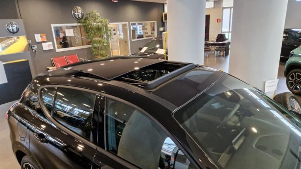Alfa Romeo Tonale nuova a Modena (2)