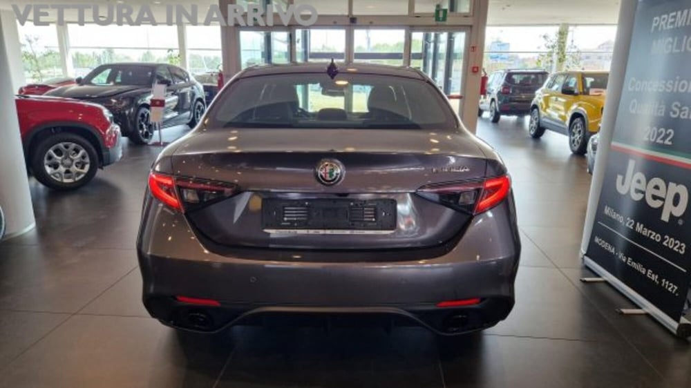 Alfa Romeo Giulia nuova a Modena (4)