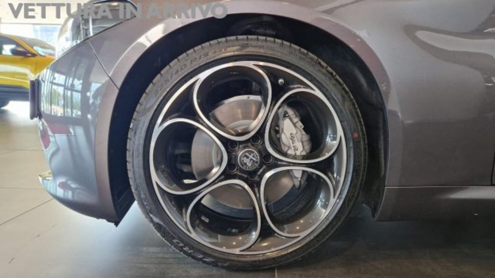 Alfa Romeo Giulia nuova a Modena (5)