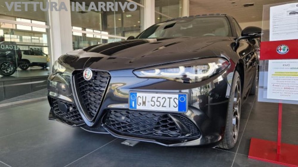 Alfa Romeo Giulia nuova a Modena