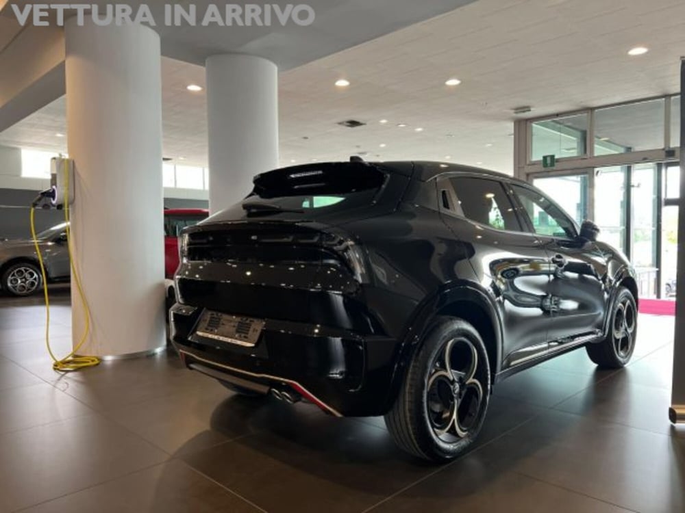 Alfa Romeo Junior nuova a Modena (7)